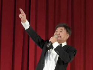 天天開心方駿帶給莿桐鄉親一個愉快溫暖的下午時光